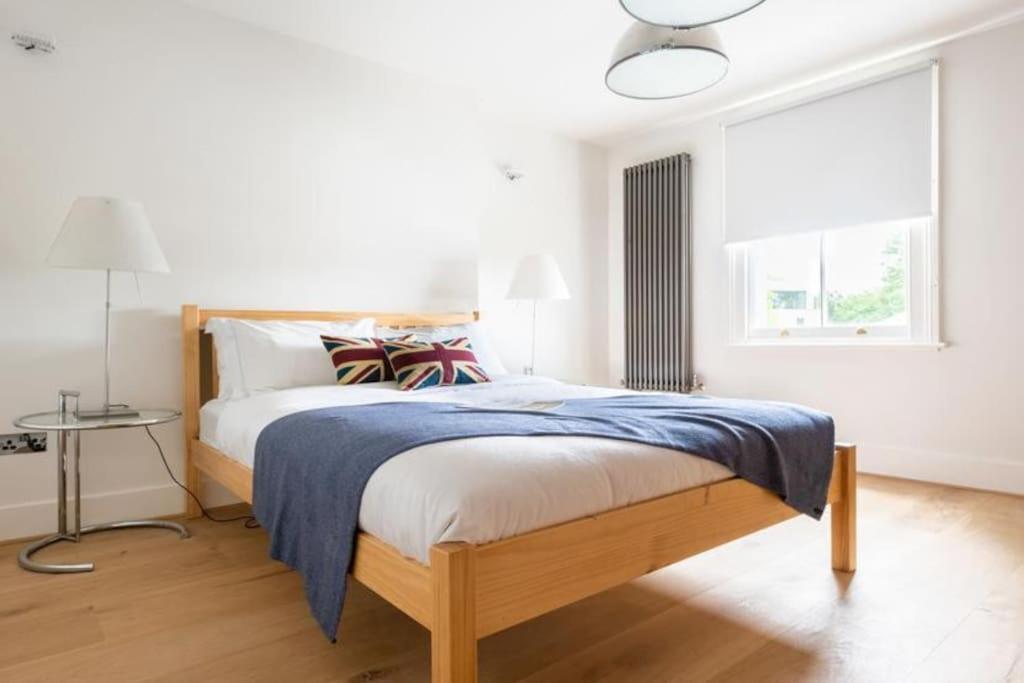 Stunning Views, Floor Flat Appartamento Londra