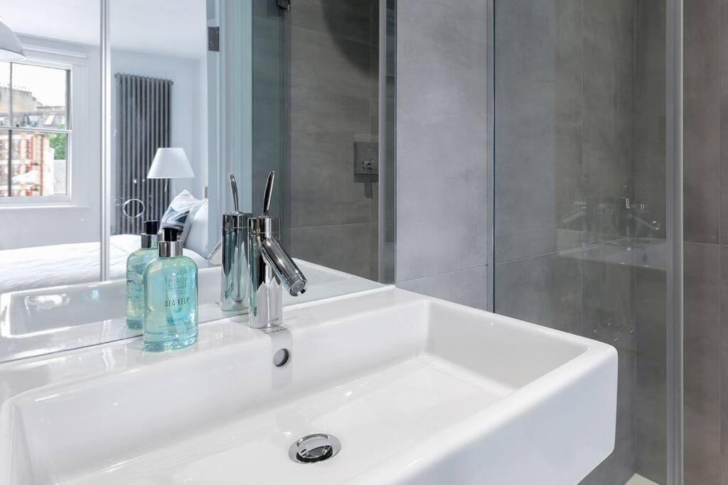 Stunning Views, Floor Flat Appartamento