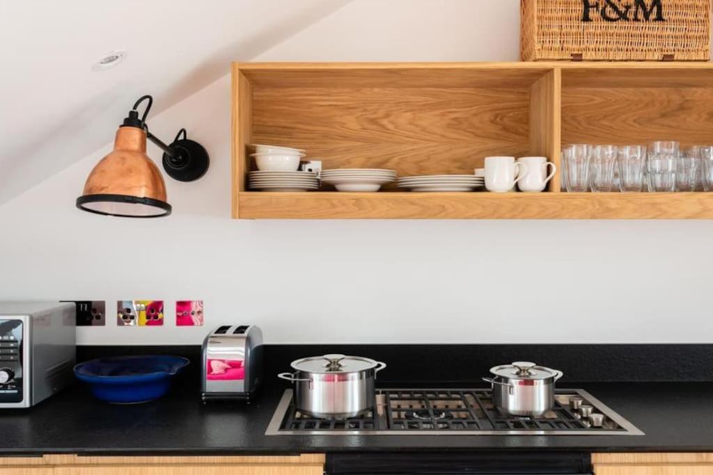 Appartamento Stunning Views, Floor Flat Londra